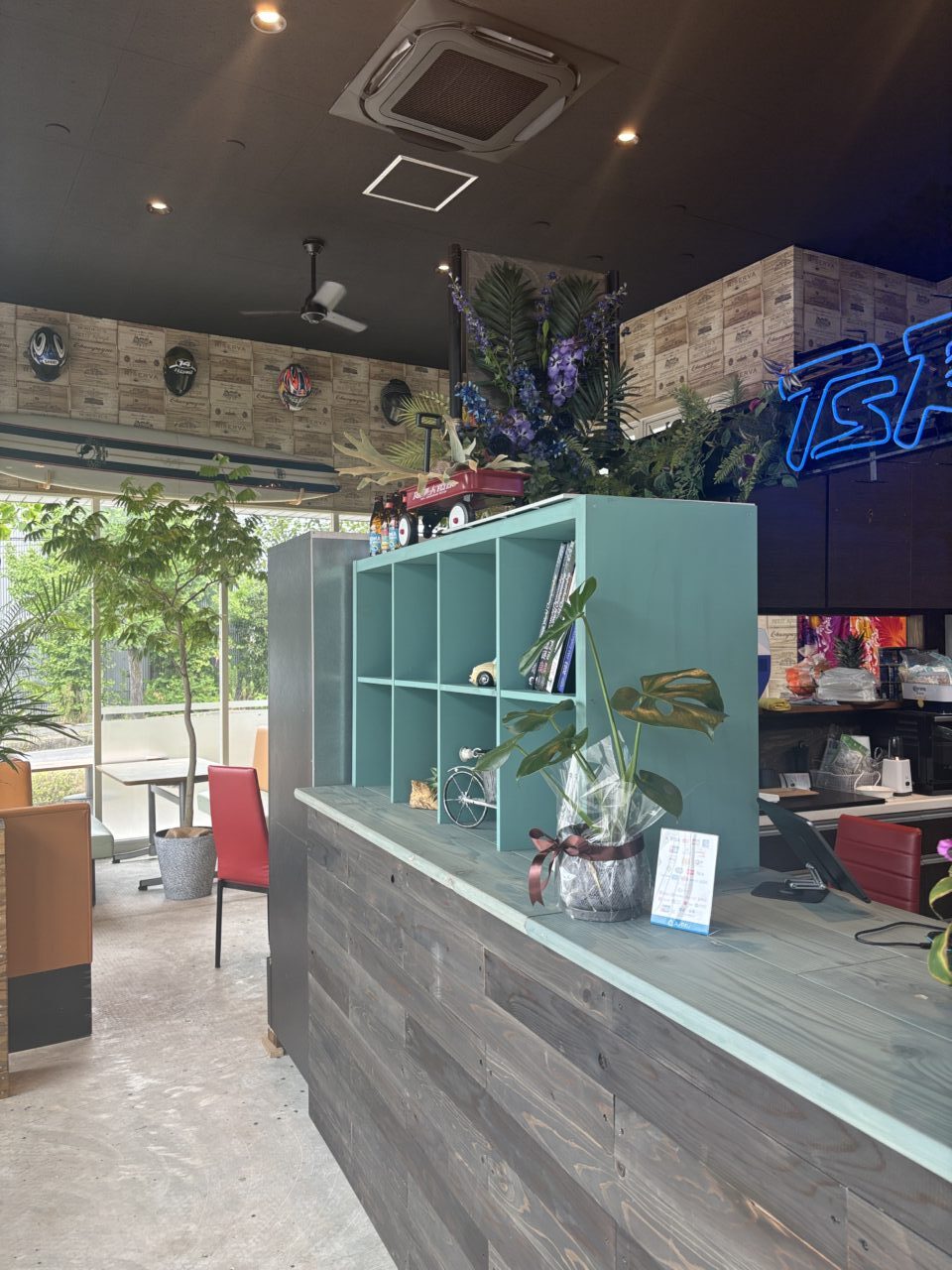 TSR cafe